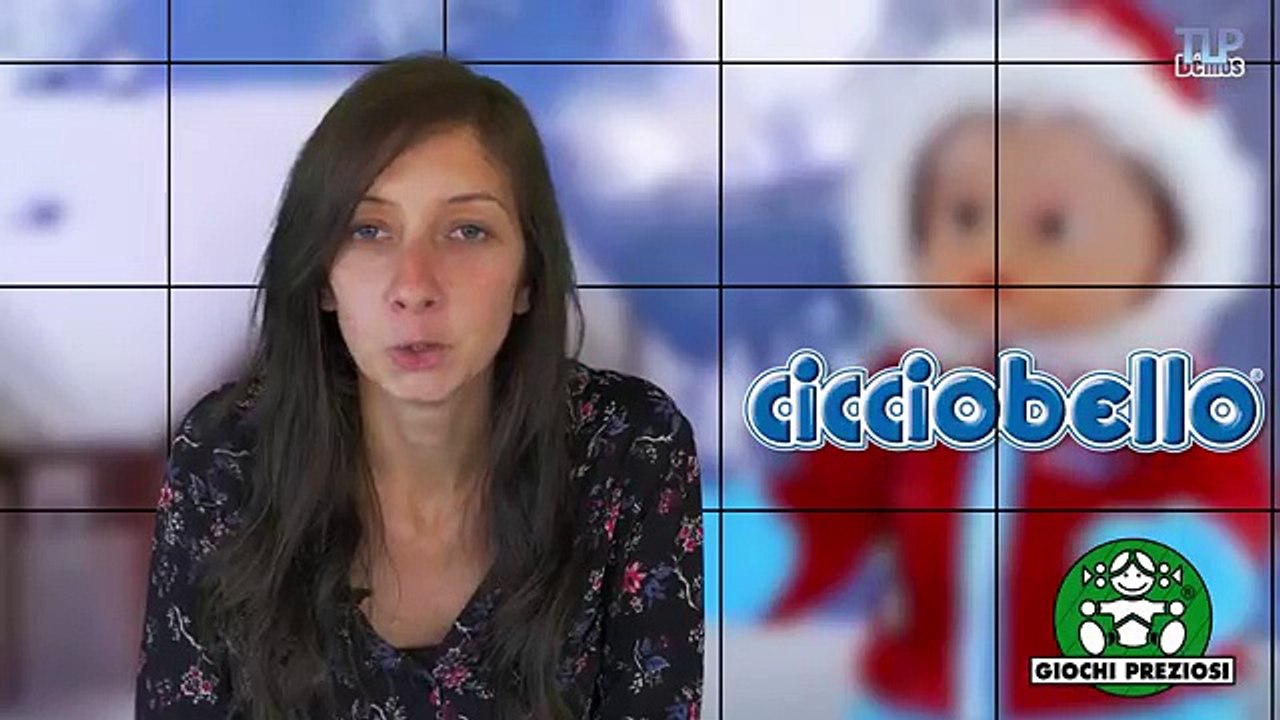 Ma POUPEE MARCHE DANS LA NEIGE - Cicciobello aux sports dhiver !