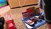 Легковые автомобили для Дети Горячий колеса быстрый полоса дороги окончательный гараж Набор для игр весело игрушка легковые автомобили для дитя