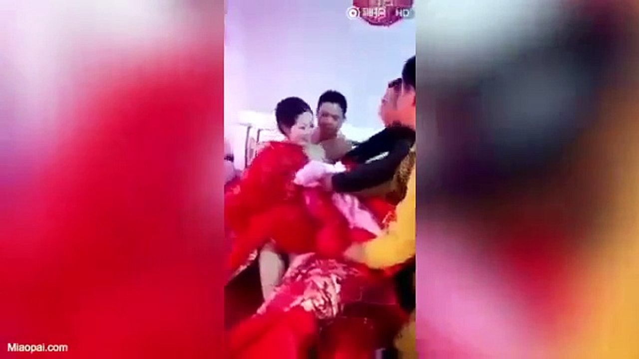 중국의 결혼식 풍습 신부 가슴 만지기? 골때리네 ~