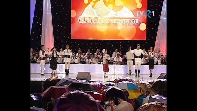 Narcisa Băleanu - Joacă, nană, danţu` bine - live
