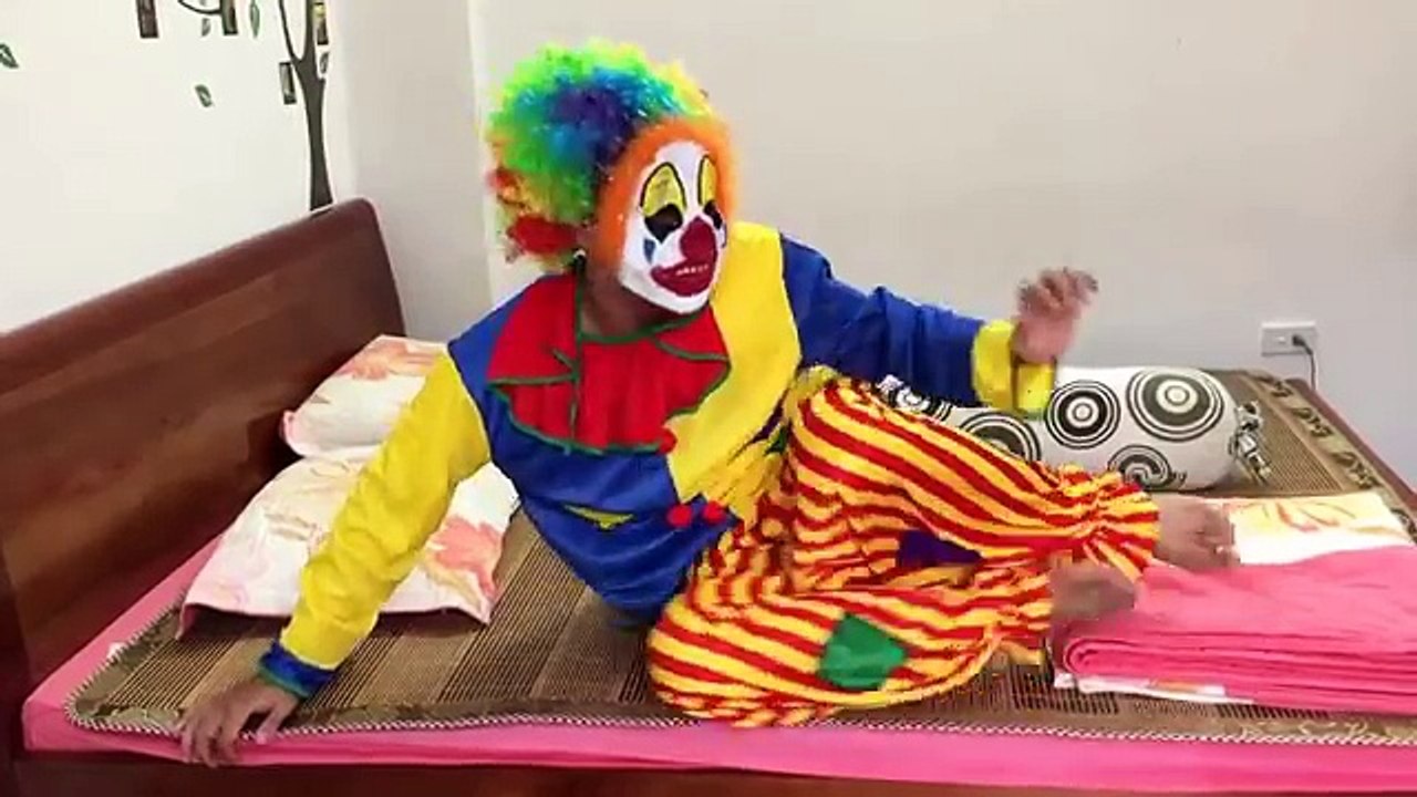 Hombre araña y amigos superhéroe en vida