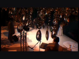 LARA FABIAN : Papa, can you hear me? – Un regard 9 Live