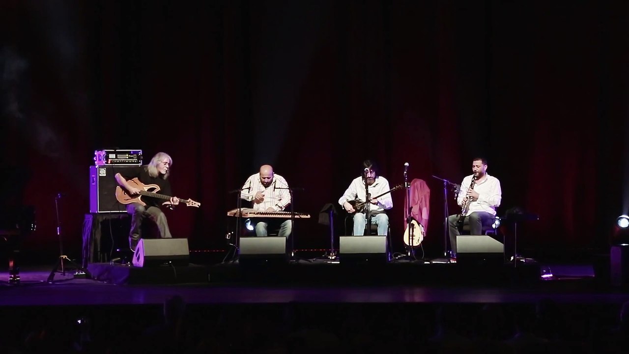 Taksim Trio & Carles Benavent - İso Çiko Pako (İstanbul Experience)