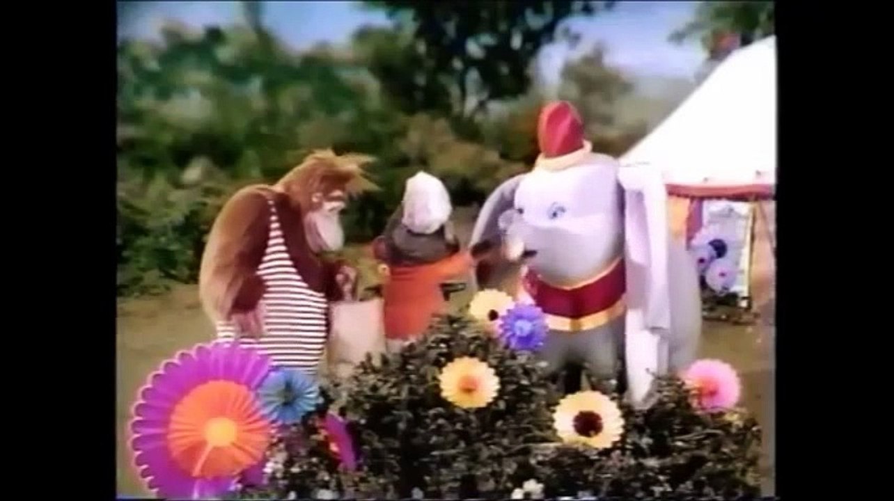 Thomas & Friends-Dumbo's Circus Parody 41