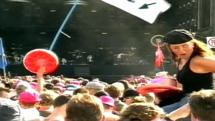 Muse - Bliss, Pinkpop Festival, 05/20/2002