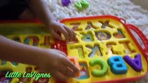 Pour aller enfants Apprendre des lettres sur sésame le le le le la jouet avec Elmo alphabet playset abc puzzle surprise