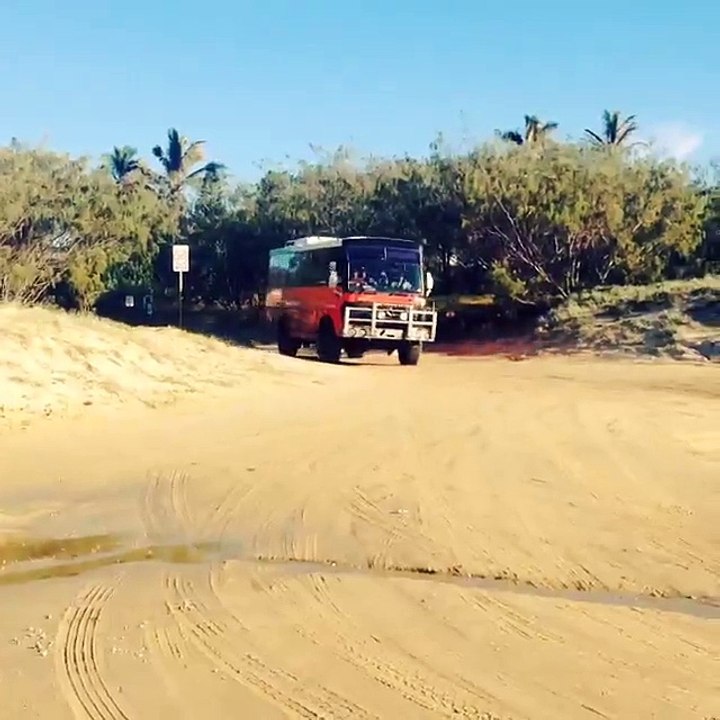 Fraser Island Tour | Sunset Safaris | Fraser Island Activities Australia