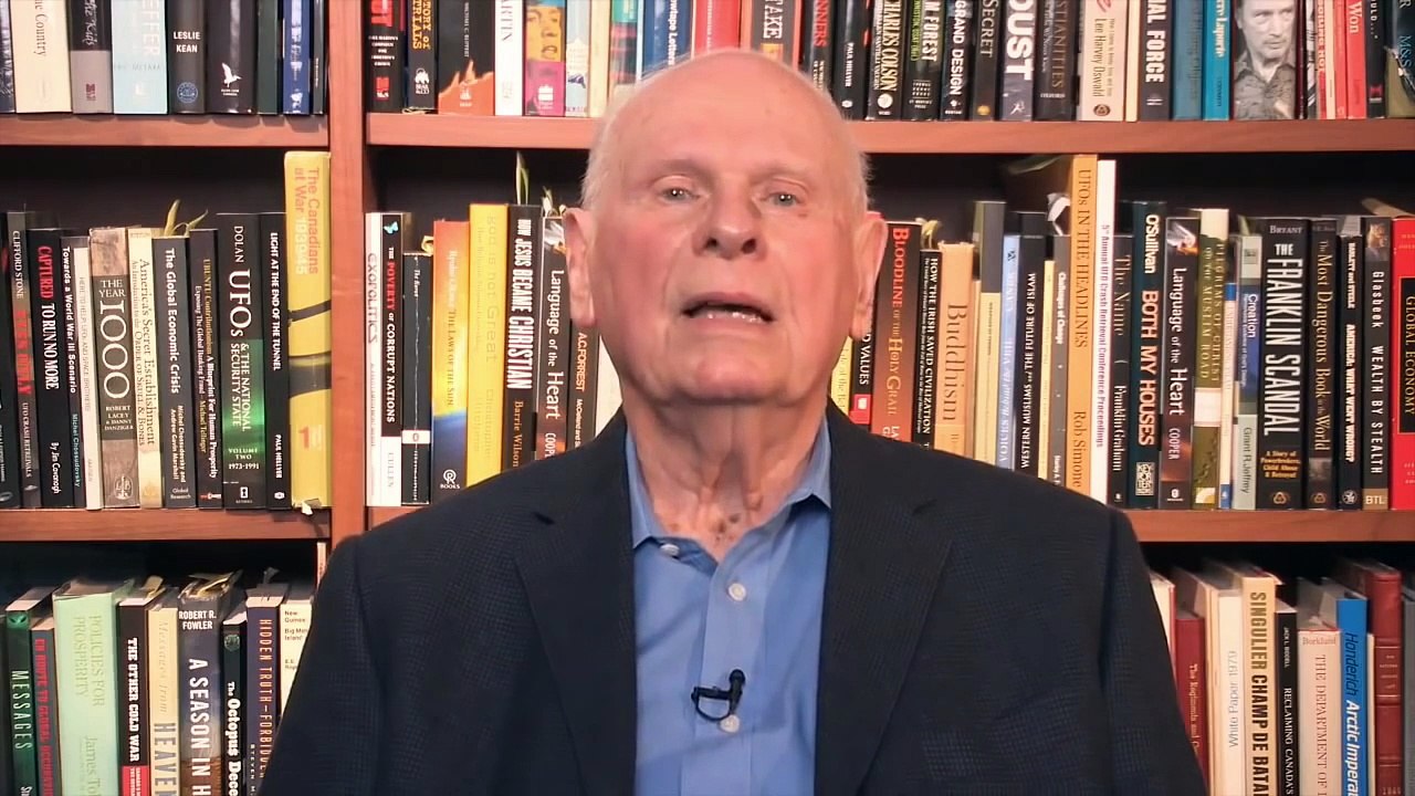 Incroyables Nouvelles Révélations de Paul Hellyer (Mai 2015) Nous navons plus que quelques mois