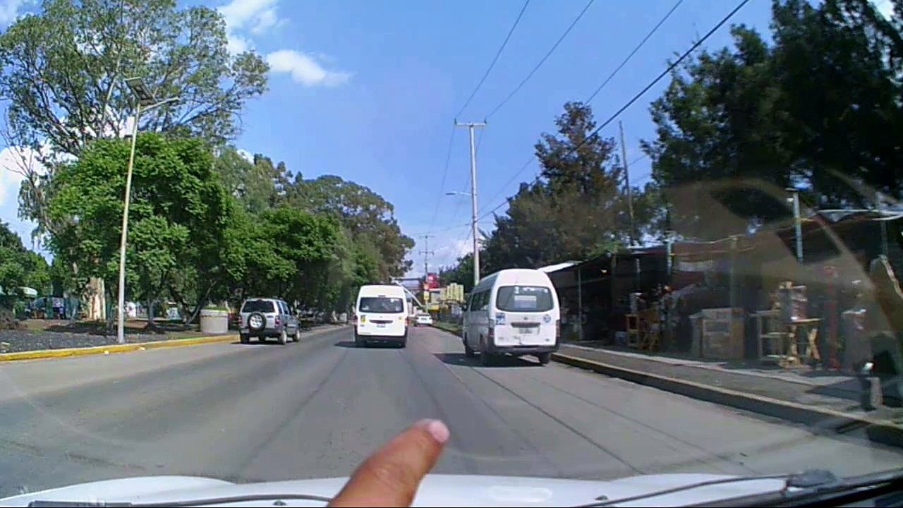 En que carril circular con mi carro, tips de manejo.