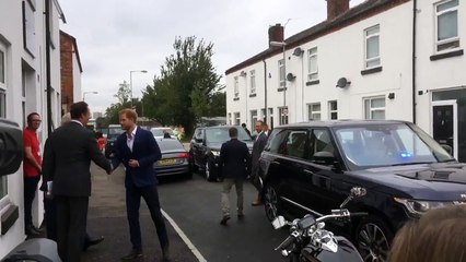 Découvrez la réaction de Harry après l'annonce de la grossesse de Kate Middleton - VIDEO