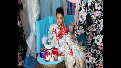 Traktörlü sünnet konvoyu