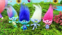 Trolls Movie Blind Bag Figures Toy Review Dreamworks | PSToyReviews