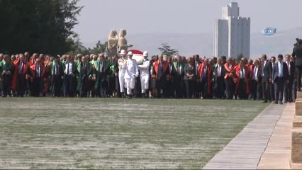 Yargıtay Üyeleri Anıtkabir'i Ziyaret Etti
