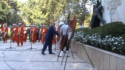 Salihli'nin 95'inci Kurtuluş Yılı Atlı Birliklerle Kutlandı