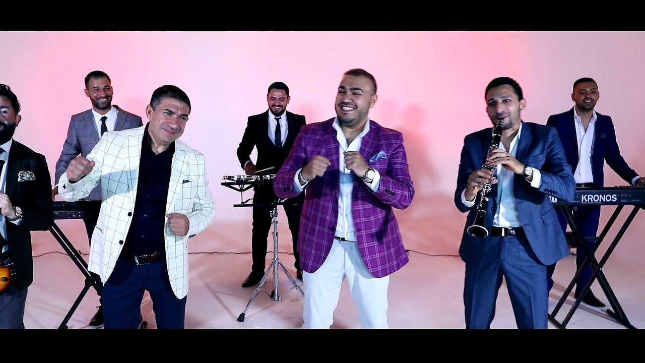 Stefan si Narcis - Sunt smecher de Romania ( Oficial Video ) HiT 2017