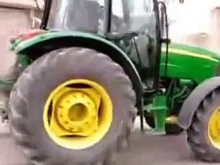 Erkunt ile John Deere Kapışması