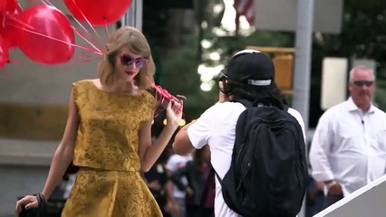 Taylor Swift: "Look what you made me do"