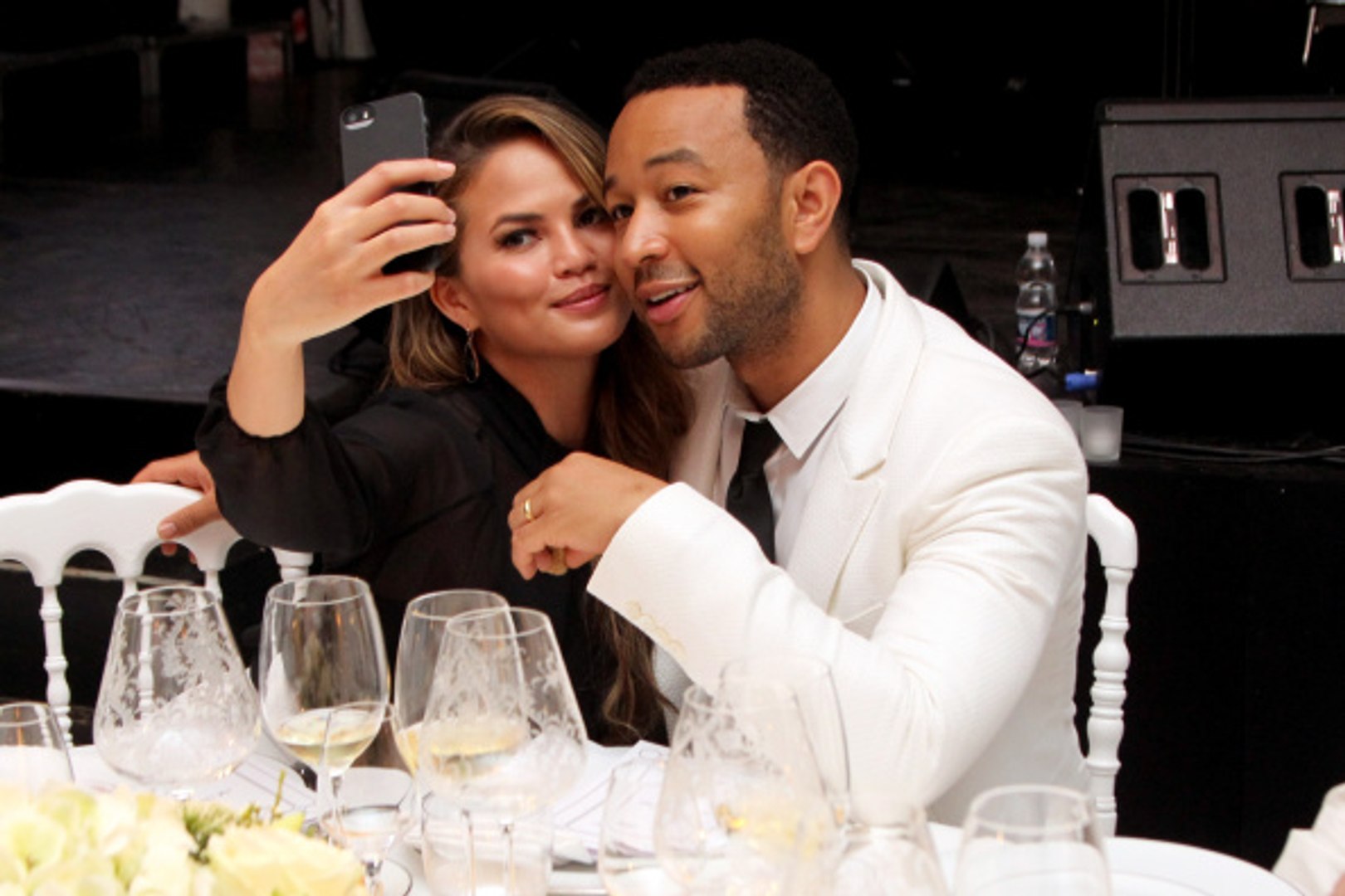Chrissy Teigen's response to John Legend trying to break up with her is amazing