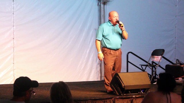 Danny McCorkle sings 'Elvis Medley' Elvis Week 2017