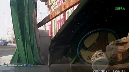 Winter Car Crash Compilation 7 - 2017