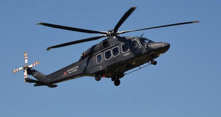 Belçika Ordusunun Hava Gösterisinde Pilot, Helikopterden Düştü