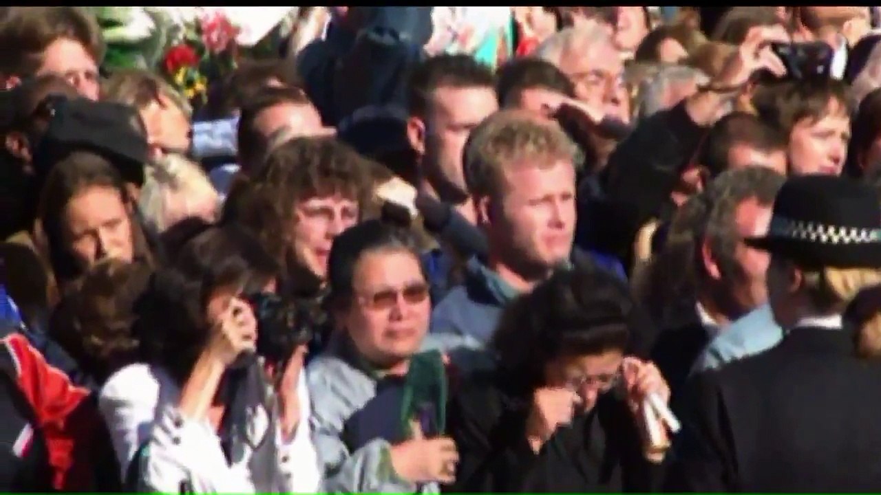 Photographer Behind Iconic Princess Diana Funeral Photos Reflects on Intimate Moments From Service