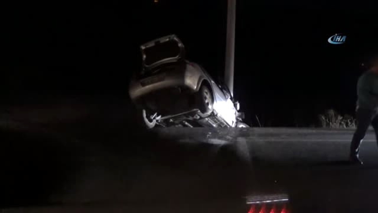 Alkollü Sürücü Zincirleme Kazaya Neden Oldu; 2 Yaralı
