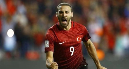 Cenk Tosun: Vida'yı Çok Beğeniyorum, Umarım Takıma Katılır
