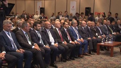 Bakan Özlü ve Elvan Ar-Ge ve İnovasyon Zirvesine Katıldı