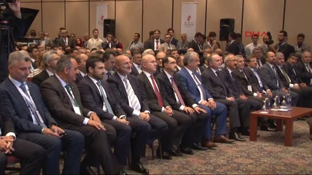 Bakan Özlü ve Elvan Ar-Ge ve İnovasyon Zirvesine Katıldı