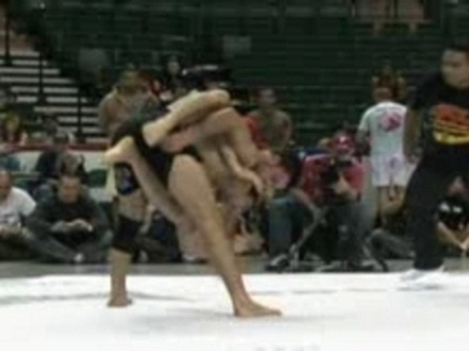 ADCC 2007 Tarsis Humphres vs Braulio Estima