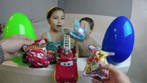 GIANT SURPRISE EGGS Opening Disney Cars Lightning McQueen Kinder Egg Surprises ToysReview