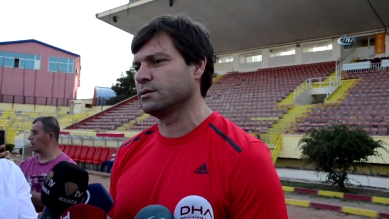 Ertuğrul Sağlam: ''Ülkemizde Futbolcu Yetiştiremiyoruz''