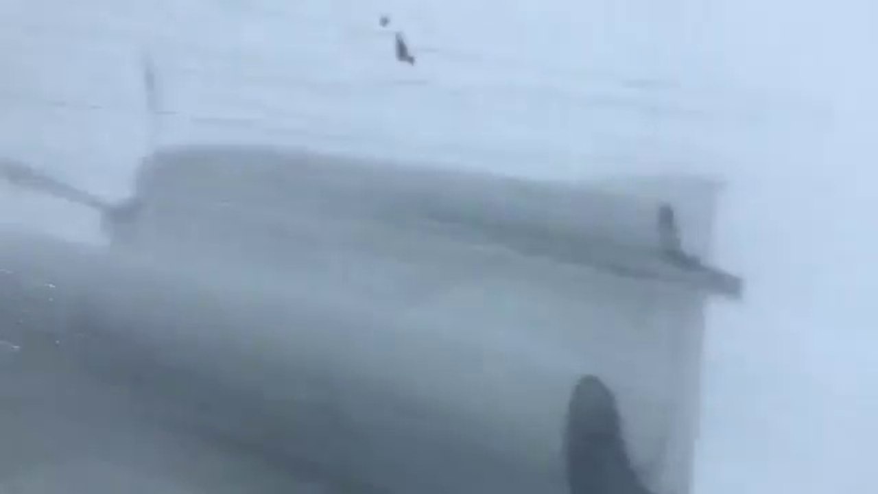 Cet avion météo vole dans l'oeil de l'ouragan IRMA !