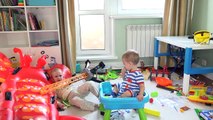Bad Baby Вредные Детки Убирают Игрушки Clean Room With Toys Fail