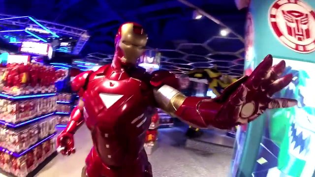 VLOG Премьера новой серии мультика Маша и Медведь. Подарки ЭЛЕКТРОМОБИЛЬ Праздник для детей