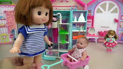 Baby doll Hand bag closet and surprise eggs toys play