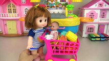 Baby doll and Hello Kitty Kitchen car surprise eggs and food toys play