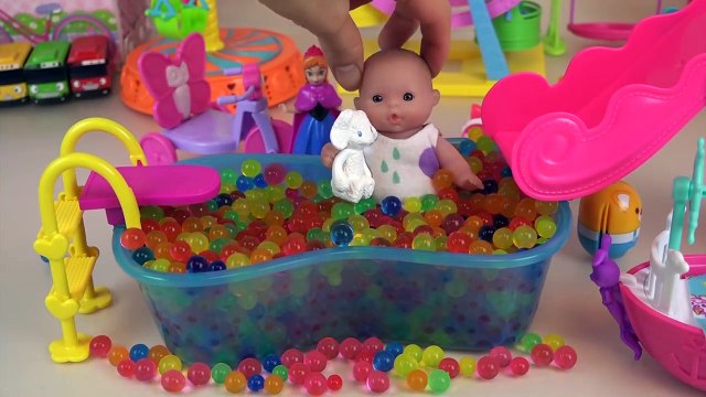 Baby doll baby sitter Mini mouse and orbeez toys play