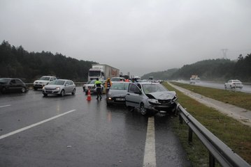 Tem Otoyolunda Zincirleme Kaza: 7 Yaralı!