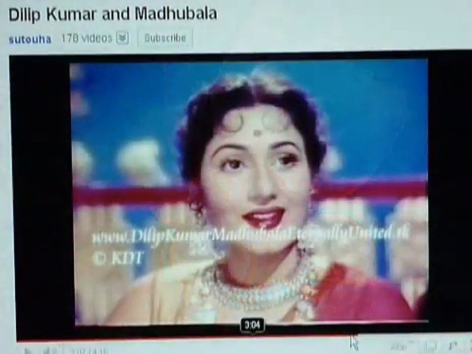 Bani Ghoshal-  Je Phool Biday Pathe Nirabe 1956