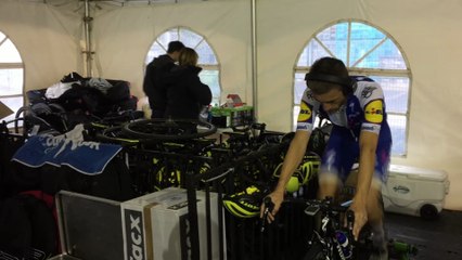Entraînements sous la pluie des coureurs au Quebec