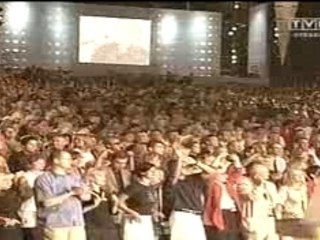 Garou - You can leave your hat on (live from Sopot)