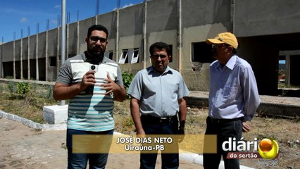 Vereadores denunciam obra abandonada em Uiraúna