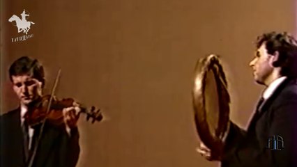 Qaranfil Ansambli - Qara qız