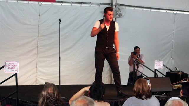 Steven King sings 'You've Lost That Loving Feeling' Elvis Week 2017