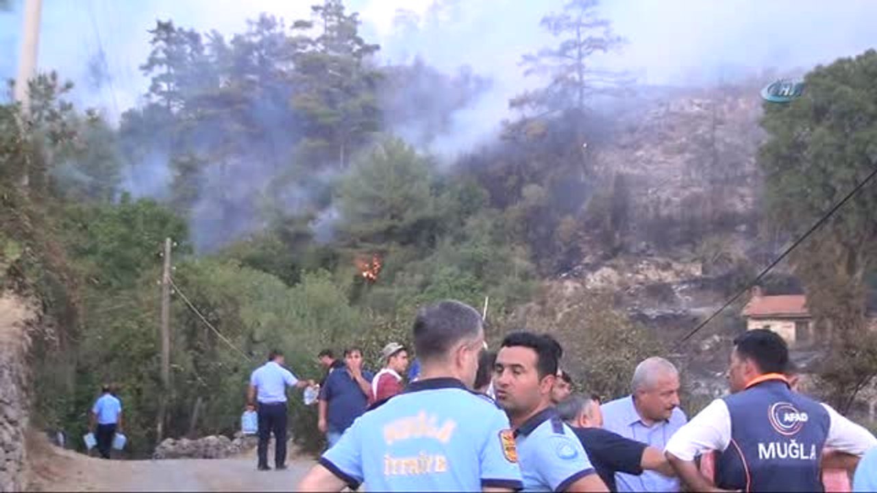Vali Esengül Civelek Yangın Alanında İncelemelerde Bulundu