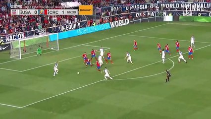 Keylor Navas AMAZING save vs USA
