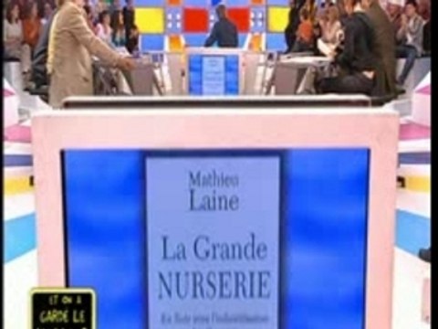 Florence Foresti | Clothilde L'Etat Nous Materne