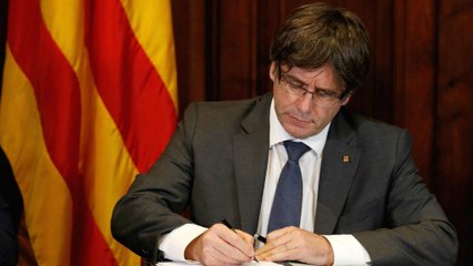 Catalunha: Parlamento aprova referendo sobre a independência